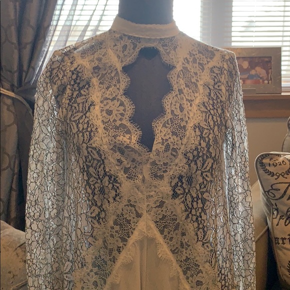 Free people M lace High Low Black White top - Picture 2 of 4